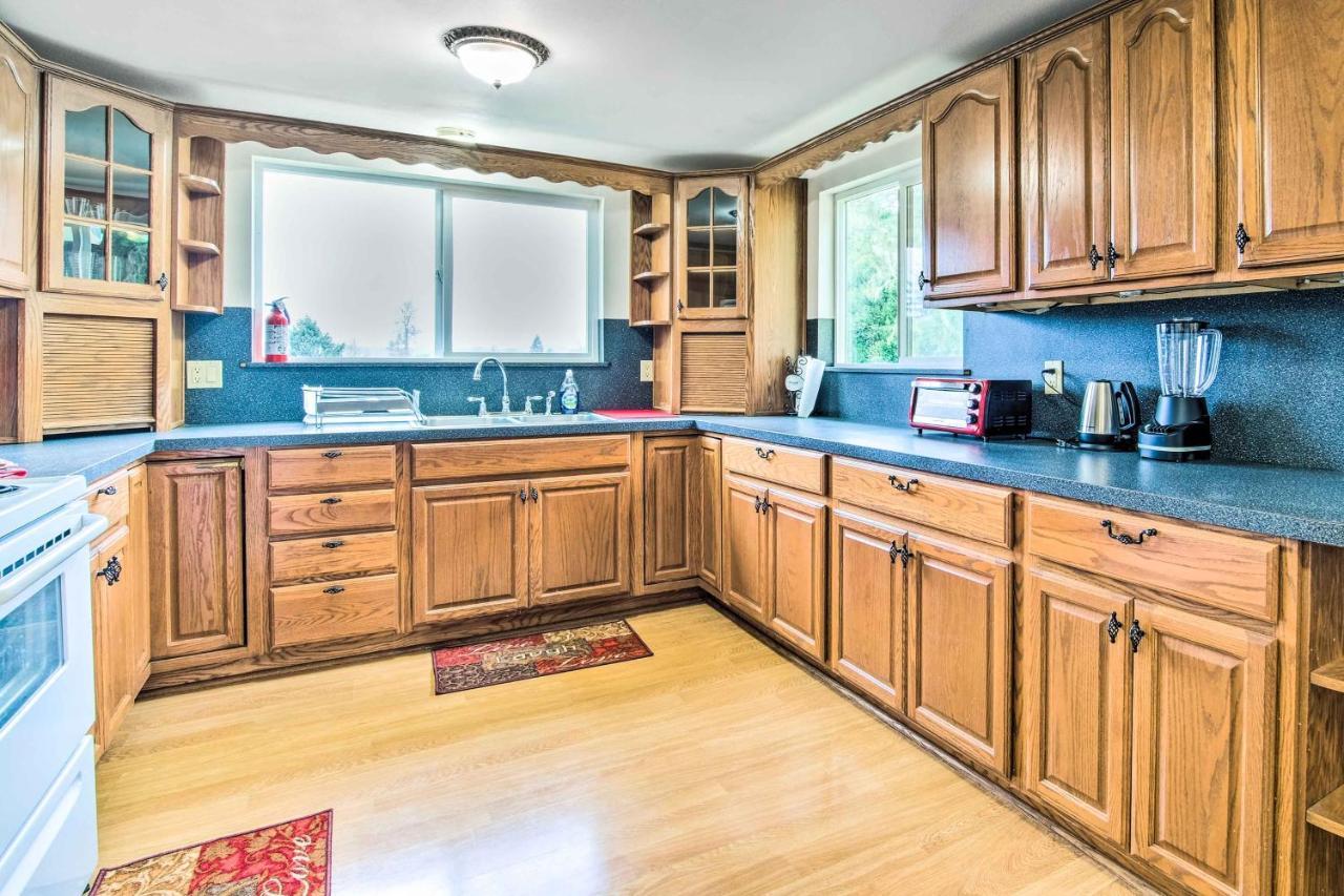Quaint Coquille Getaway Near Beaches And Parks! Extérieur photo