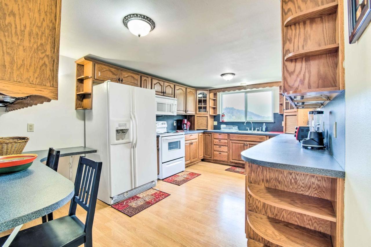 Quaint Coquille Getaway Near Beaches And Parks! Extérieur photo