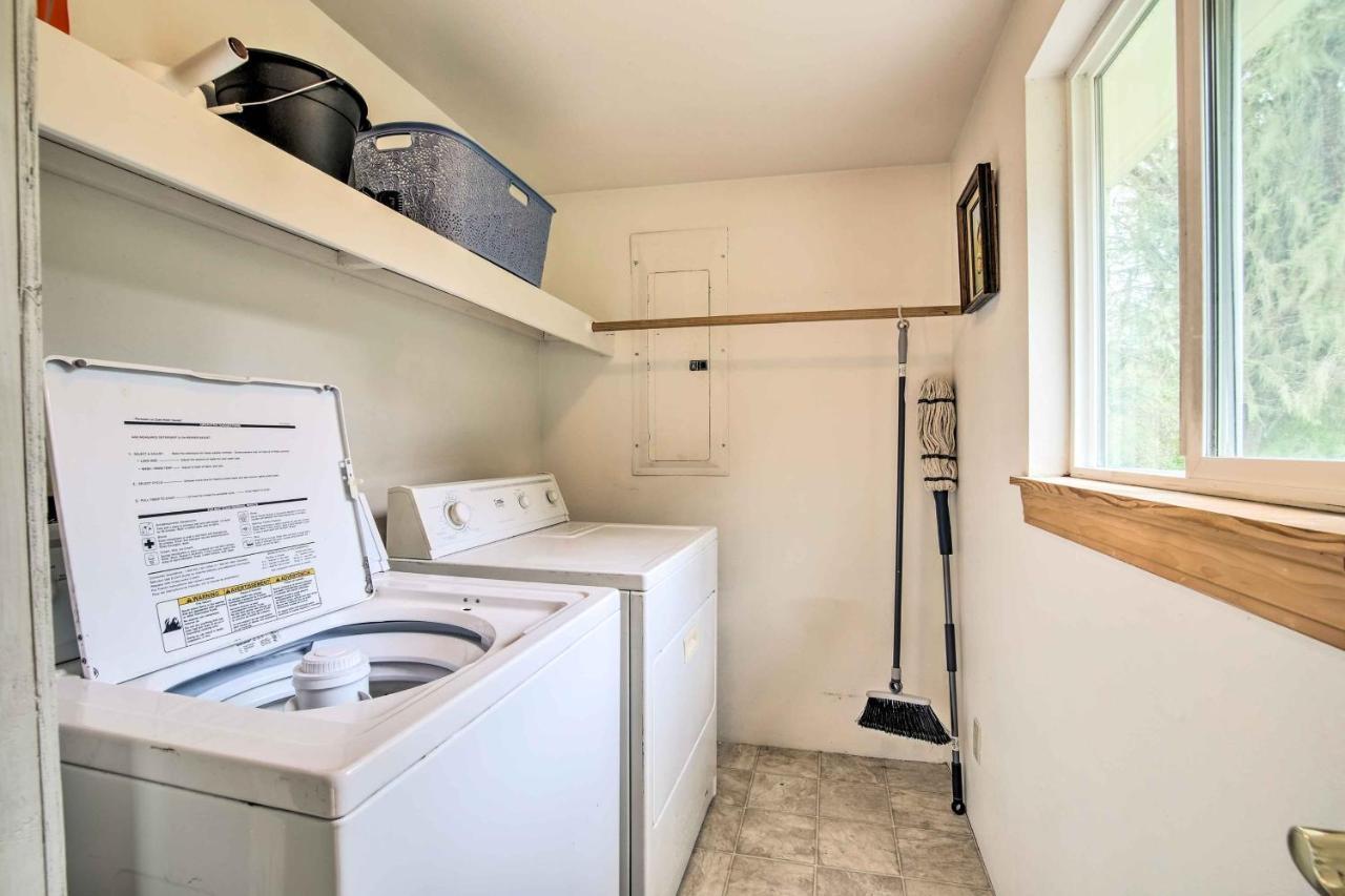 Quaint Coquille Getaway Near Beaches And Parks! Extérieur photo